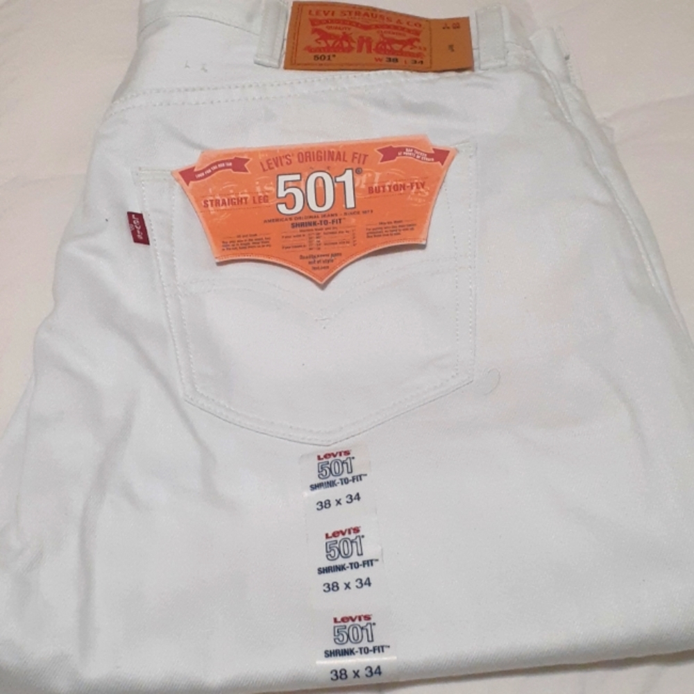 Levi's White